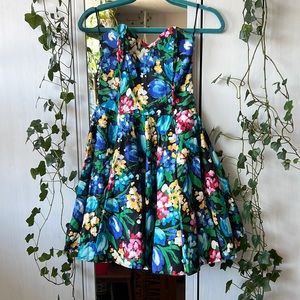 Floral Le Chateau dress
